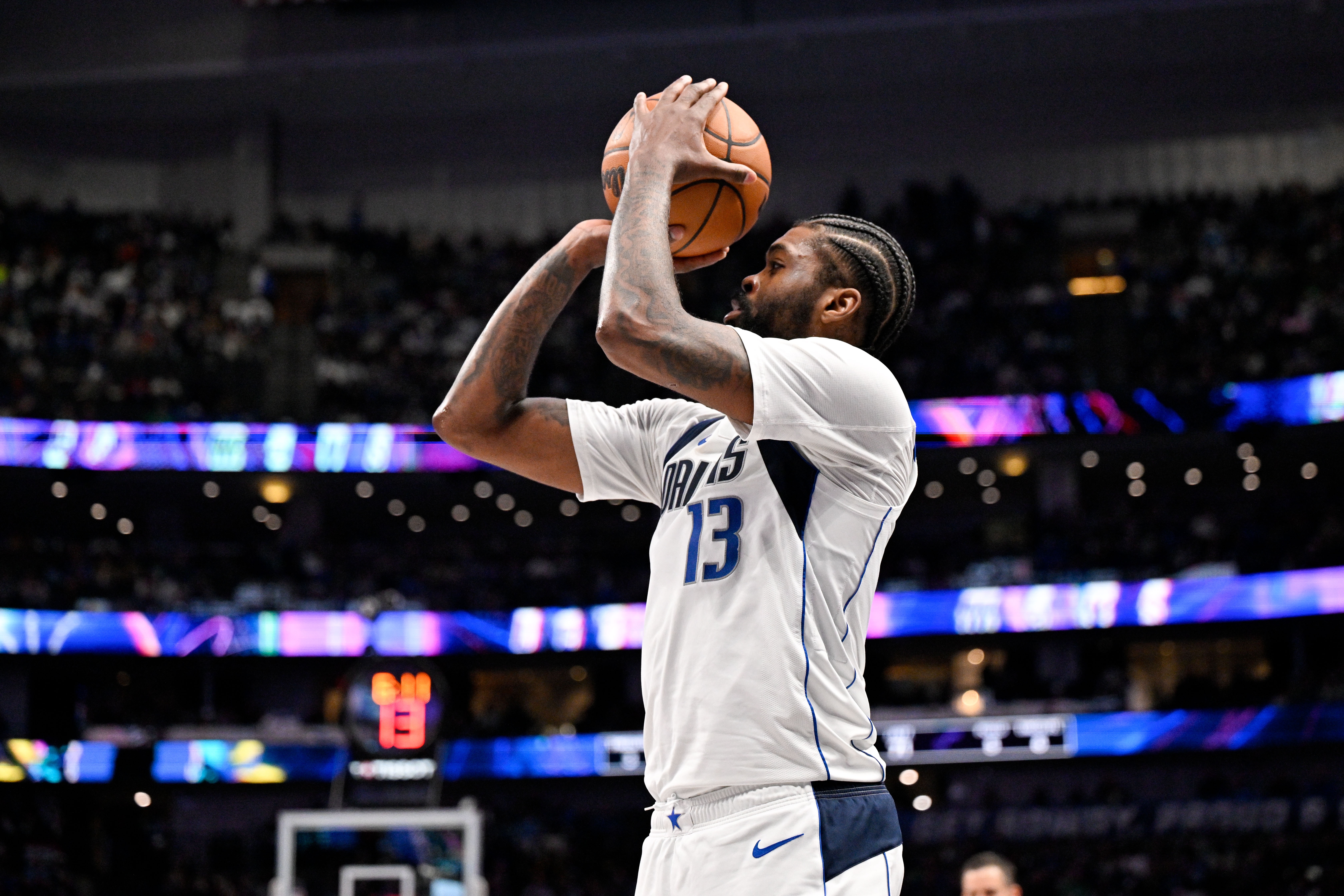 开云APP-马绍尔：我爱独行侠这里就像一个大家庭 一切都让我感觉很合拍